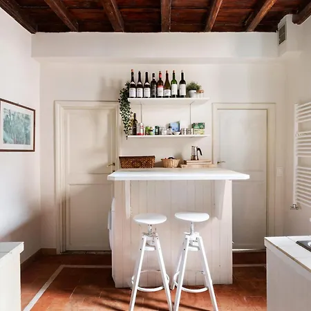 Pantheon Classic By Romeloft Apartment